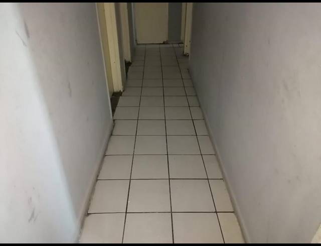 2 BEDROOM APARTMENT FOR SALE IN BEREA